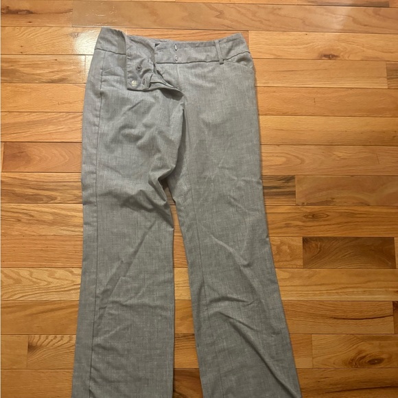 Express Design Studio gray flares dress pants size 8 - Picture 3 of 6
